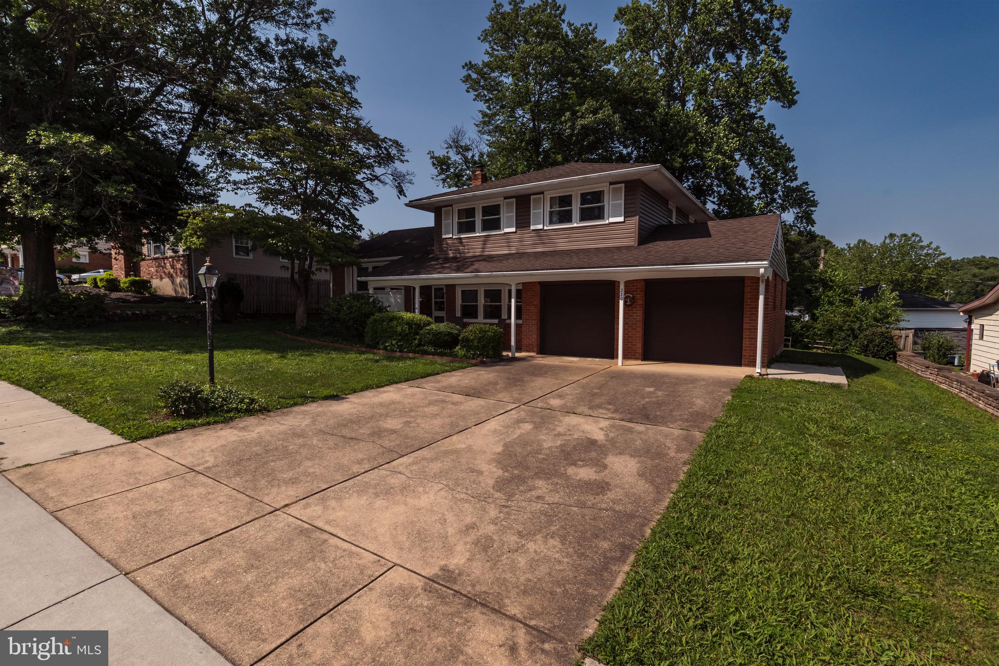 230 ARONIMINK DRIVE