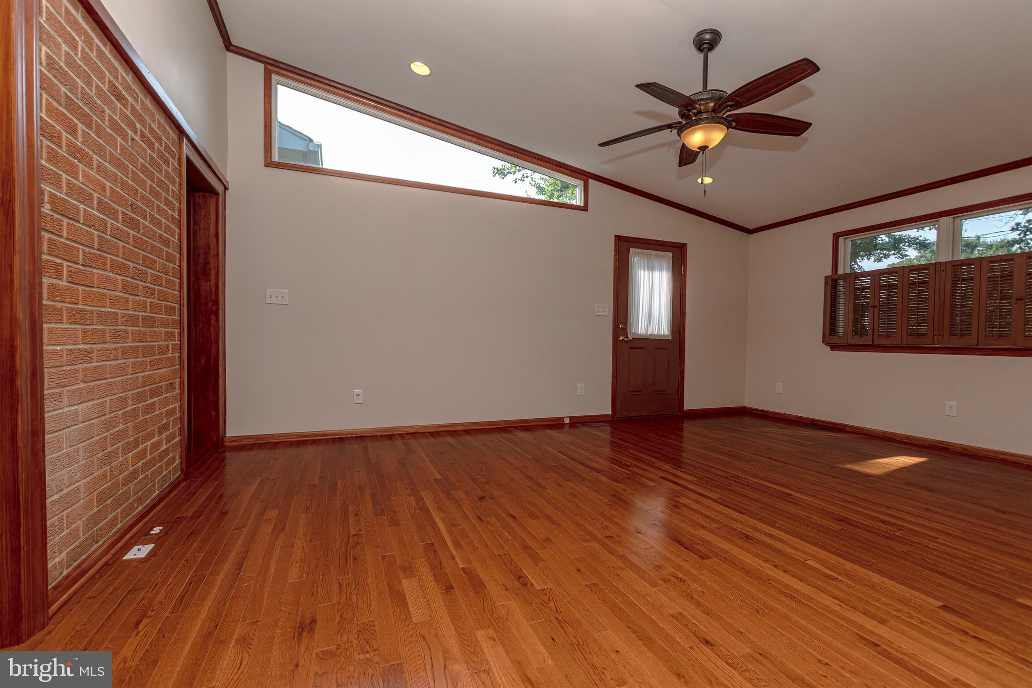 230 ARONIMINK DRIVE