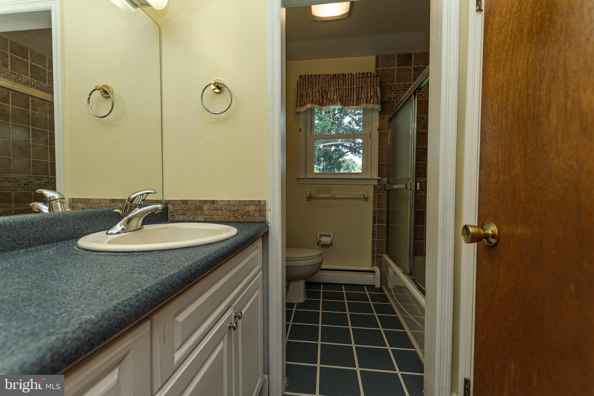 230 ARONIMINK DRIVE