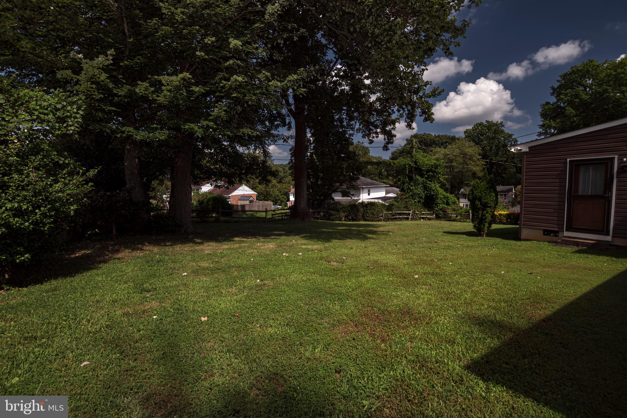 230 ARONIMINK DRIVE
