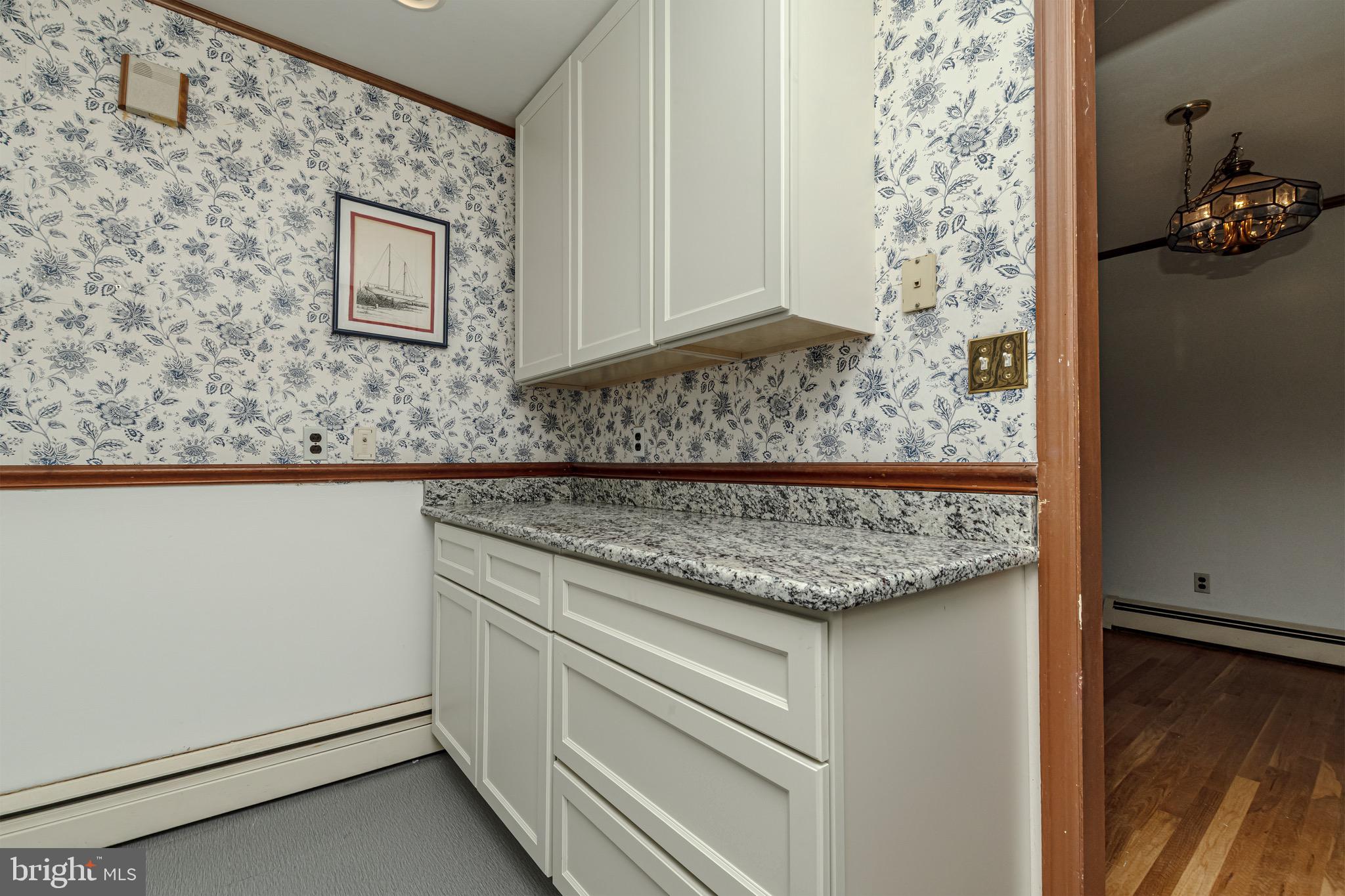 230 ARONIMINK DRIVE