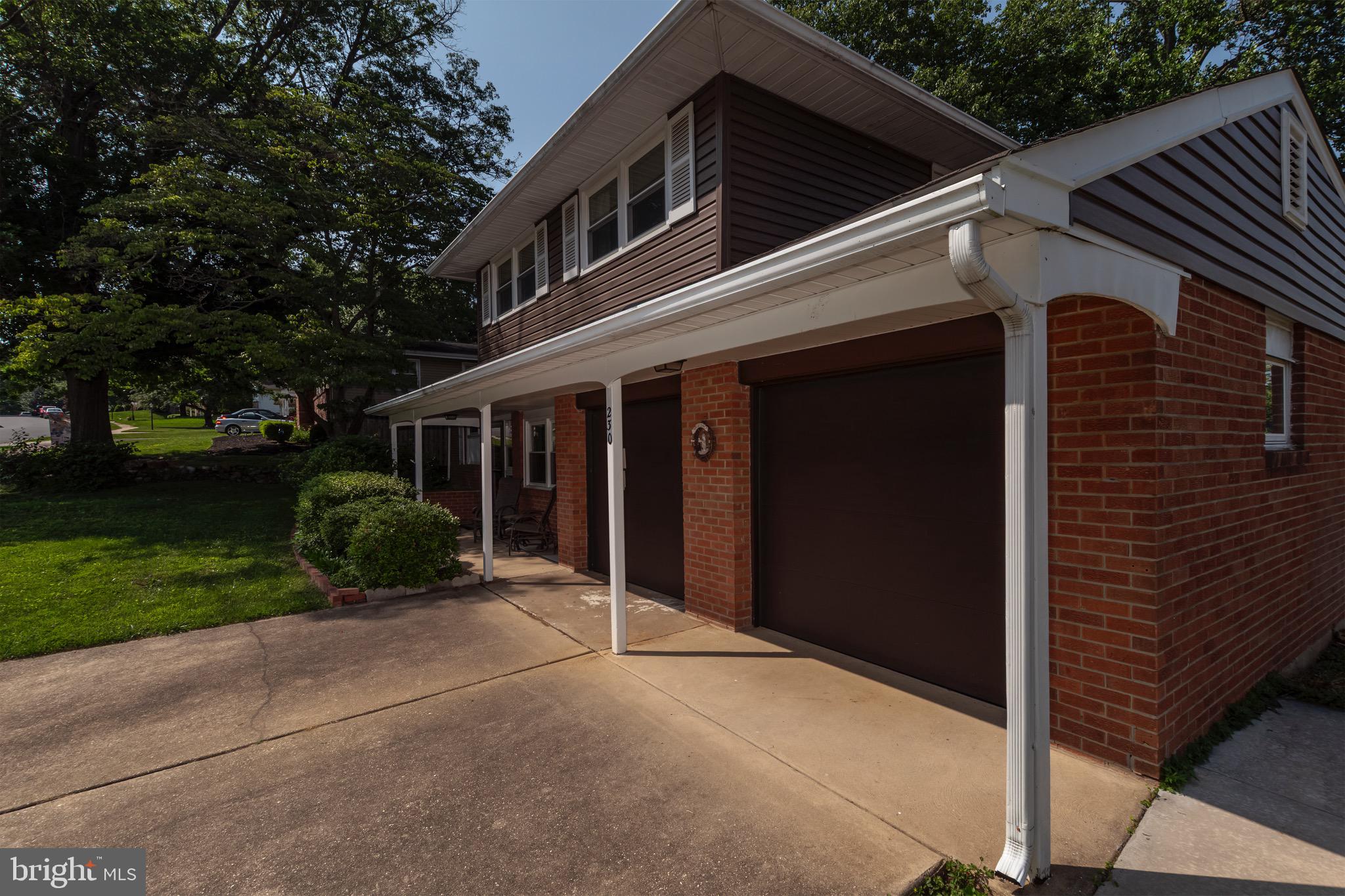 230 ARONIMINK DRIVE