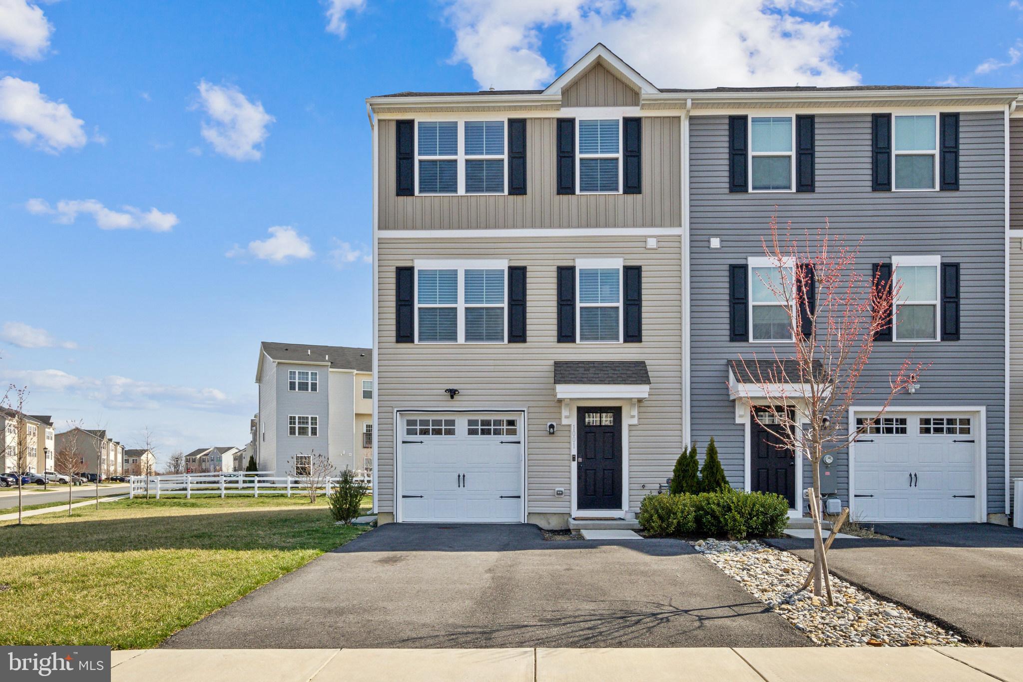 1001 WICKERSHAM WAY