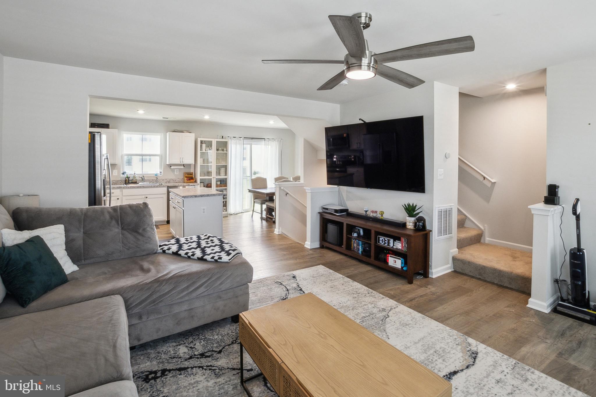 1001 WICKERSHAM WAY