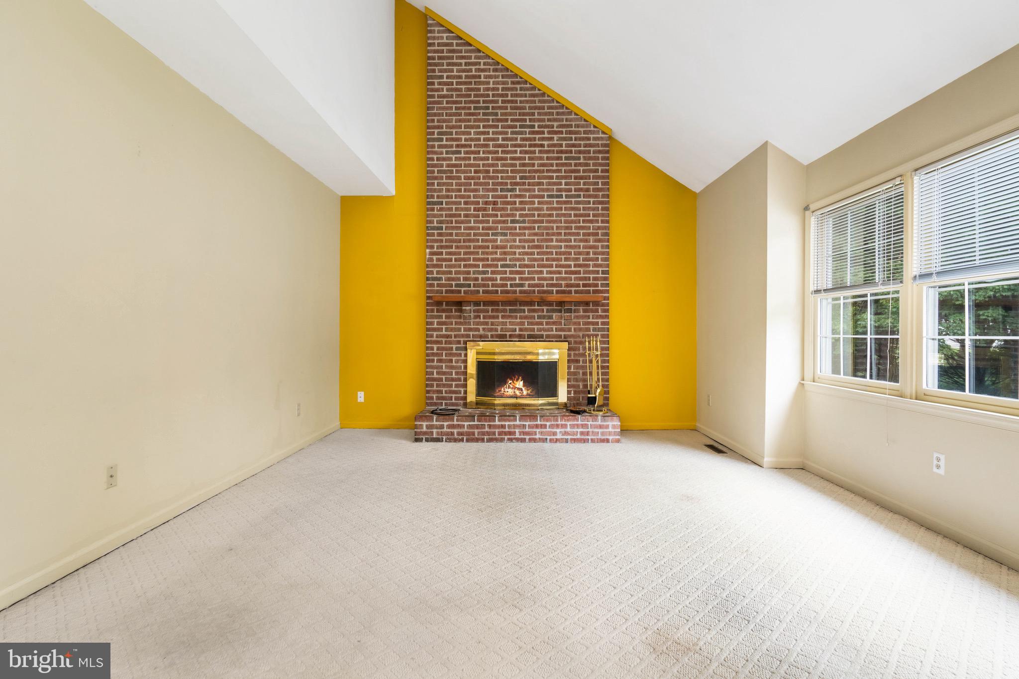 142 WOODLAND ROAD