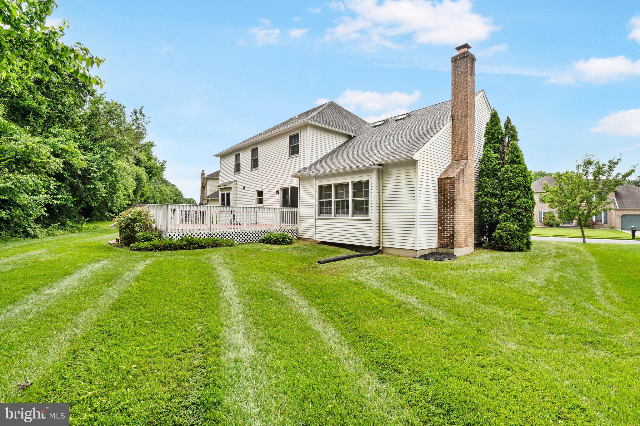 142 WOODLAND ROAD