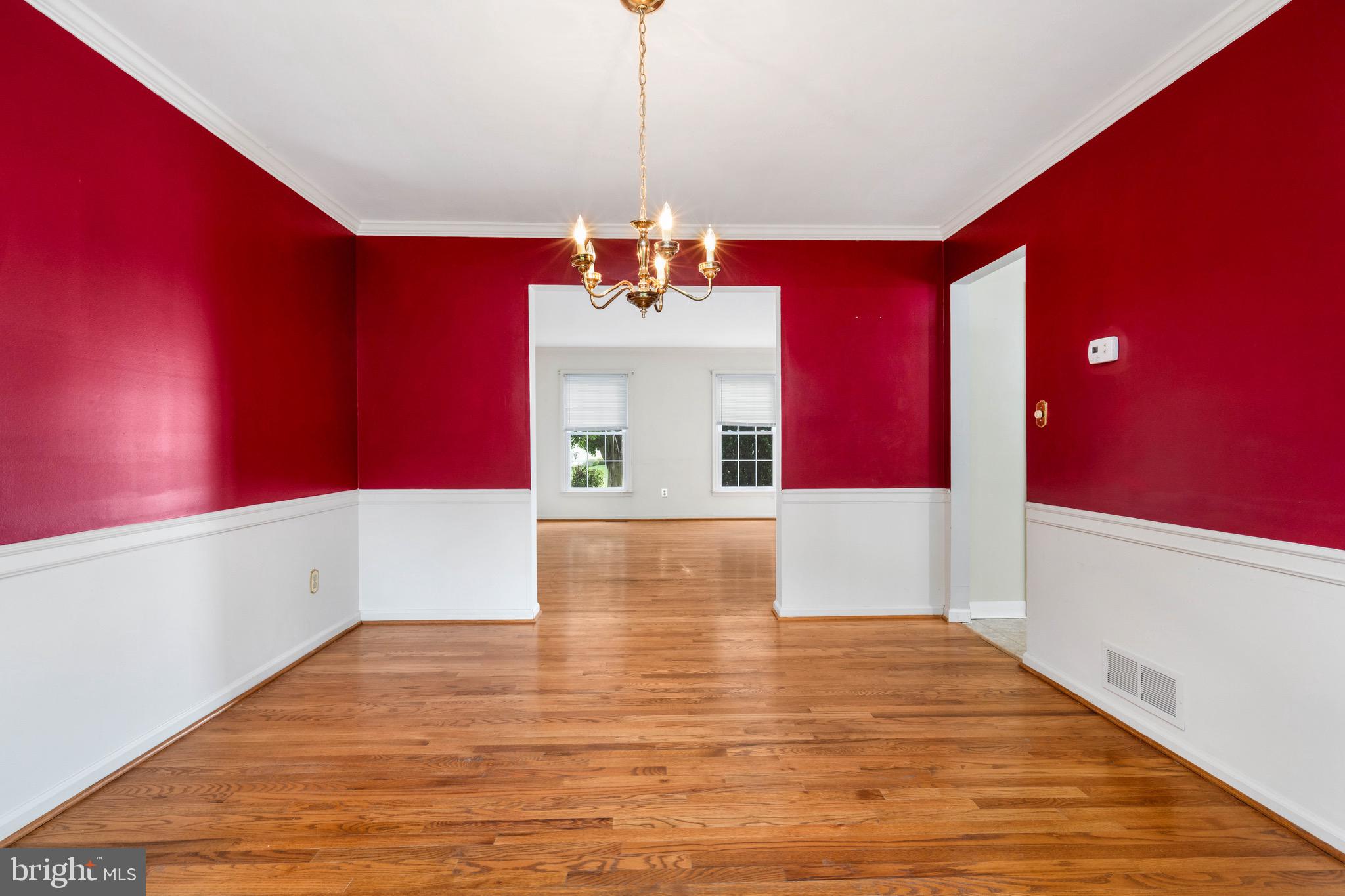 142 WOODLAND ROAD