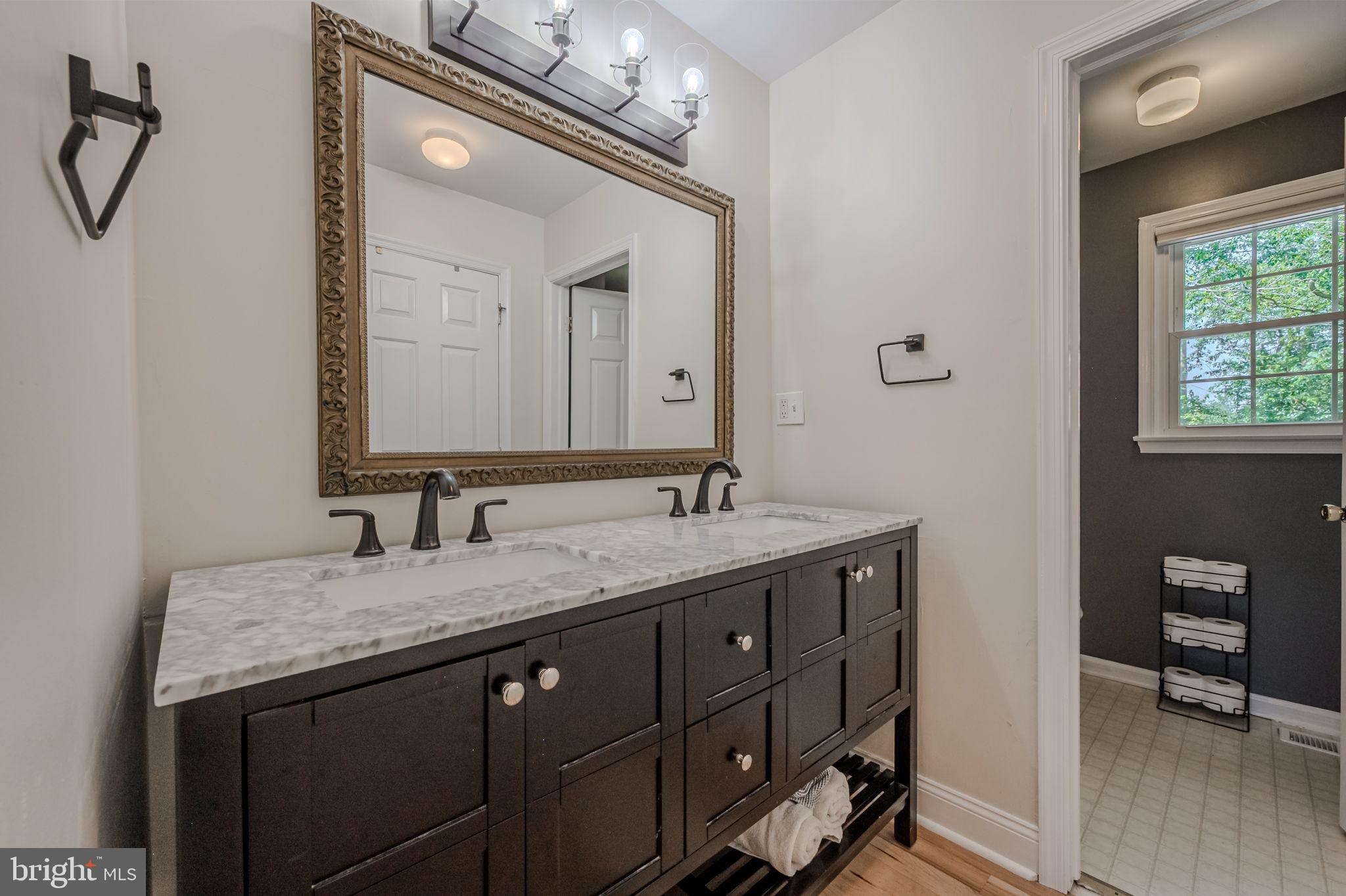 17 E MILL STATION DRIVE