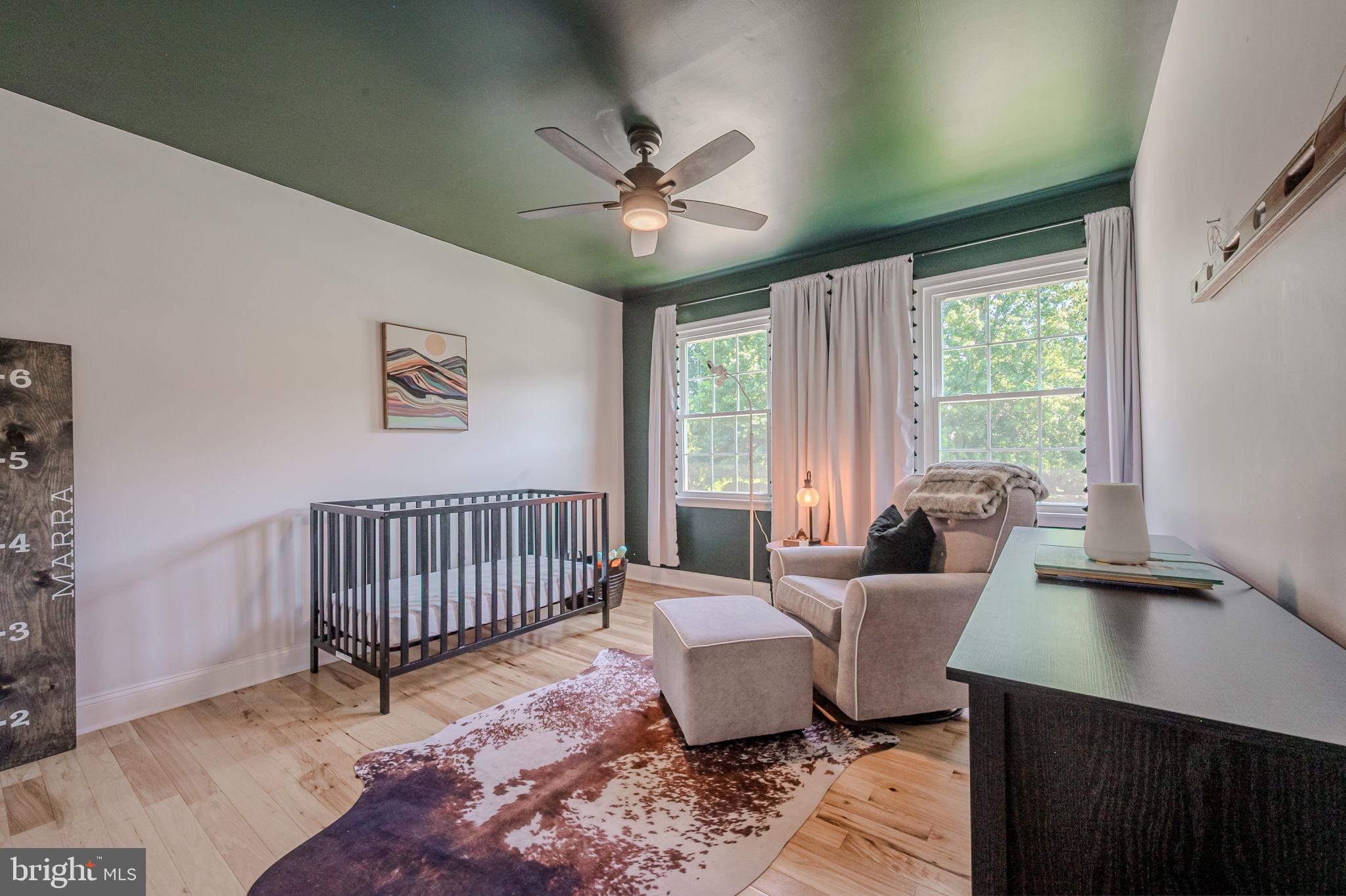 17 E MILL STATION DRIVE