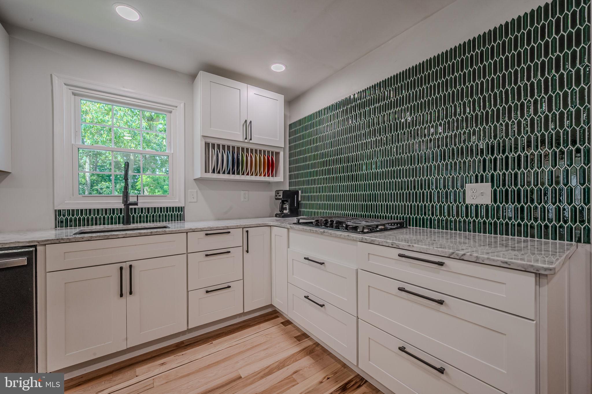 17 E MILL STATION DRIVE