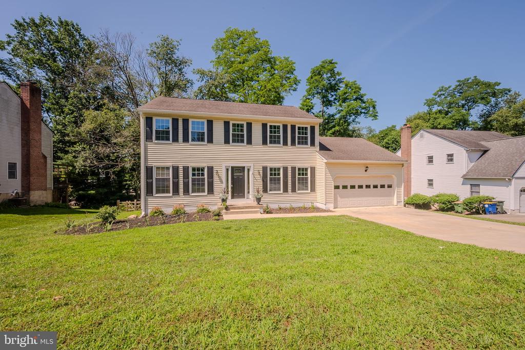 17 E MILL STATION DRIVE