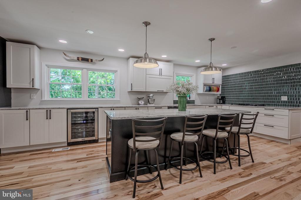 17 E MILL STATION DRIVE