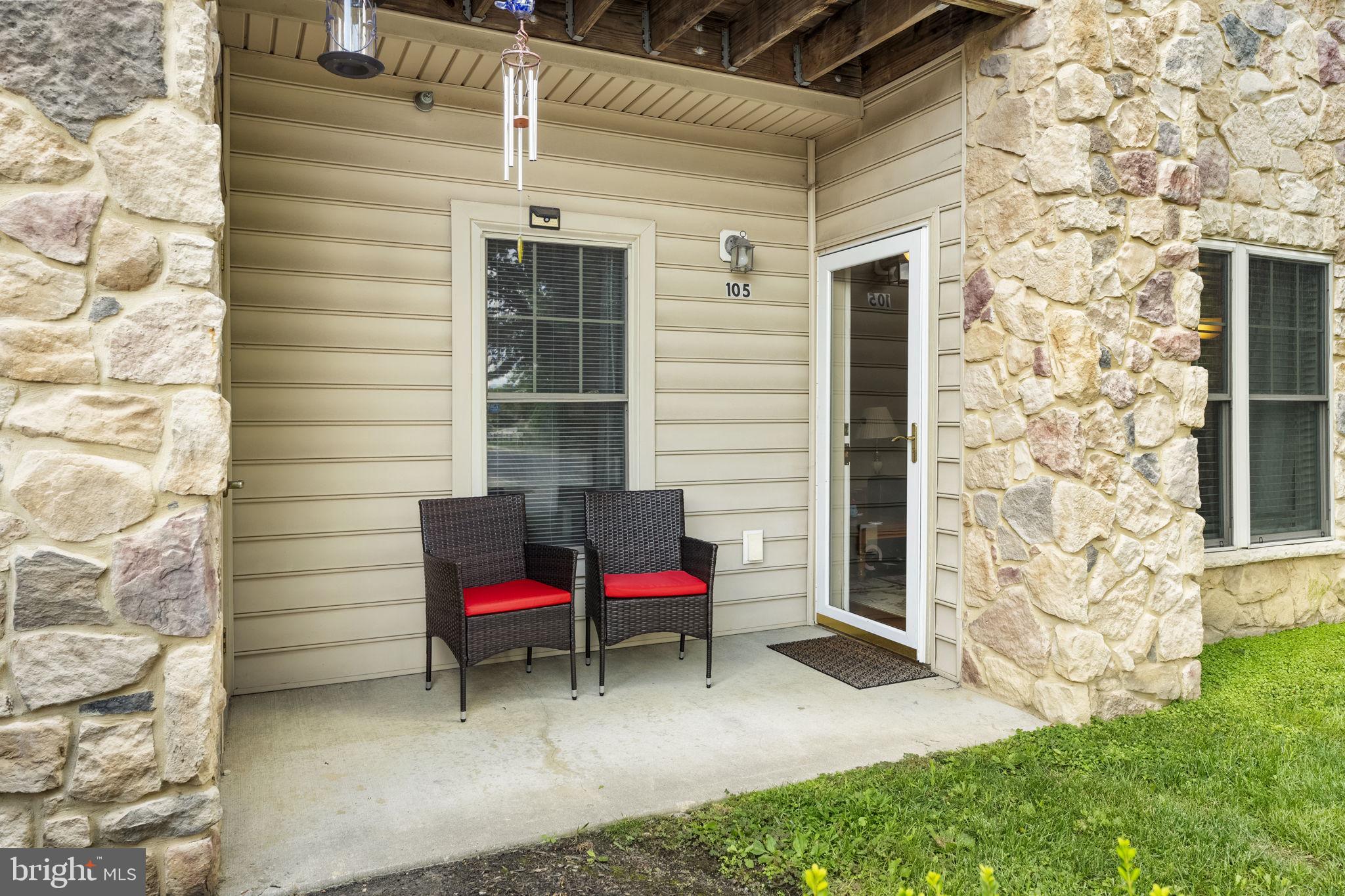 1000 W FOUNTAINVIEW CIRCLE 105