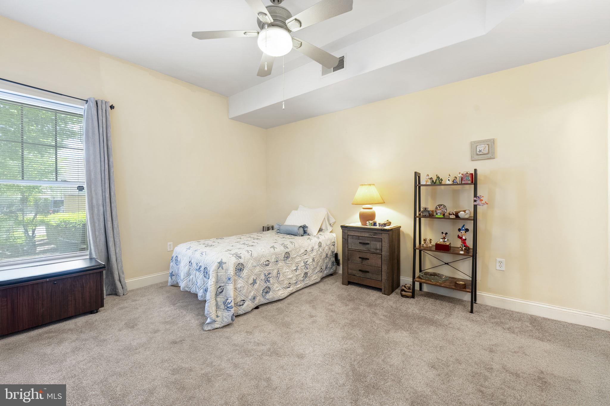 1000 W FOUNTAINVIEW CIRCLE 105