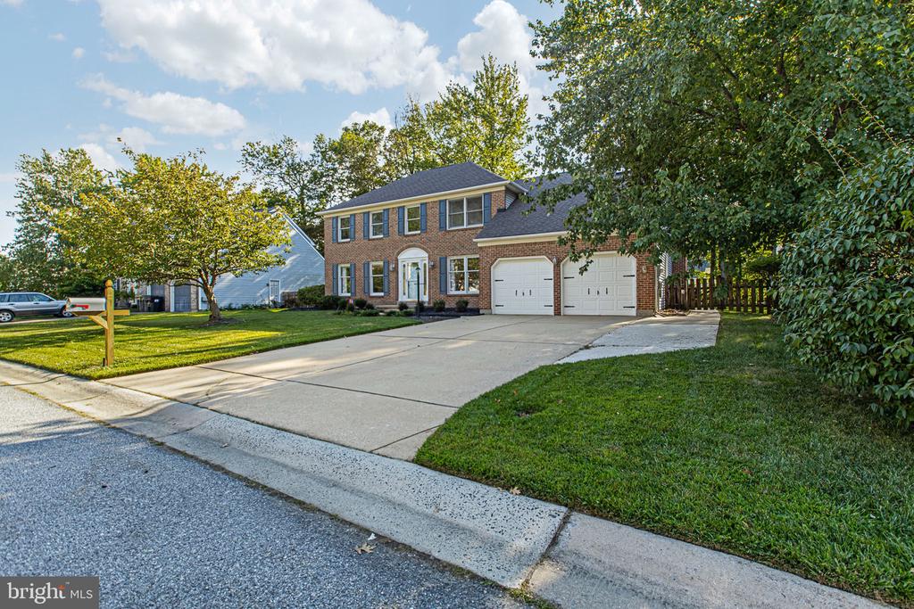 612 TIMBER WOOD BOULEVARD