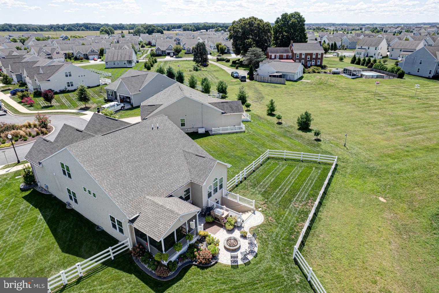 1611 ELLINOR COURT