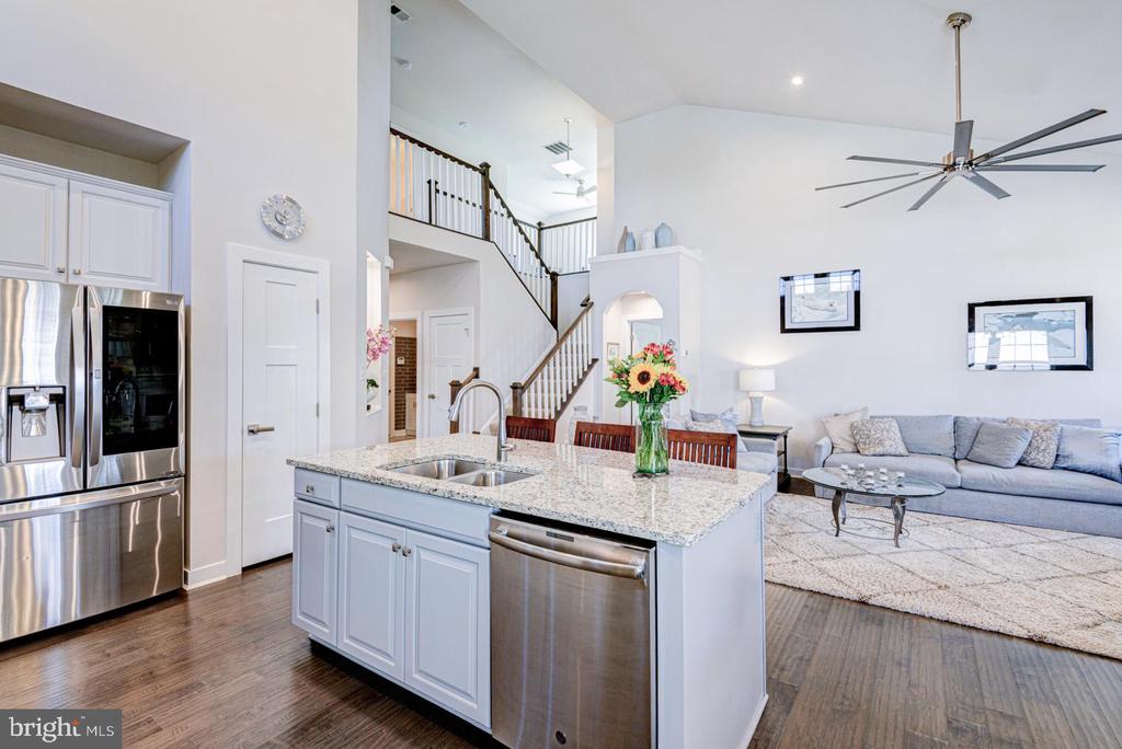 1611 ELLINOR COURT