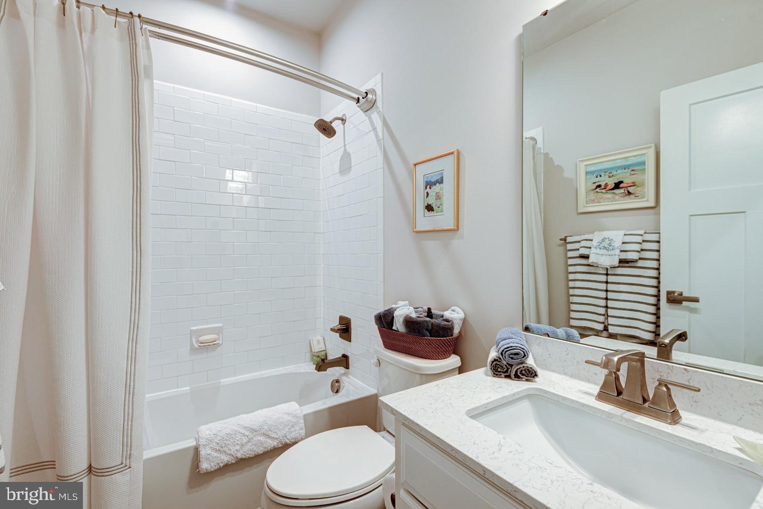 1611 ELLINOR COURT