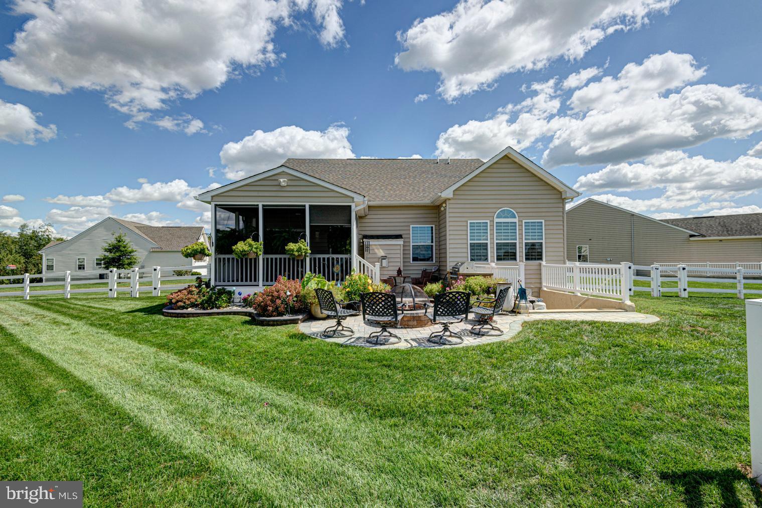 1611 ELLINOR COURT