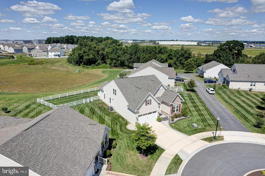 1611 ELLINOR COURT