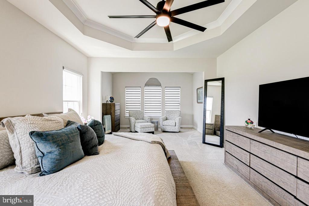 1611 ELLINOR COURT