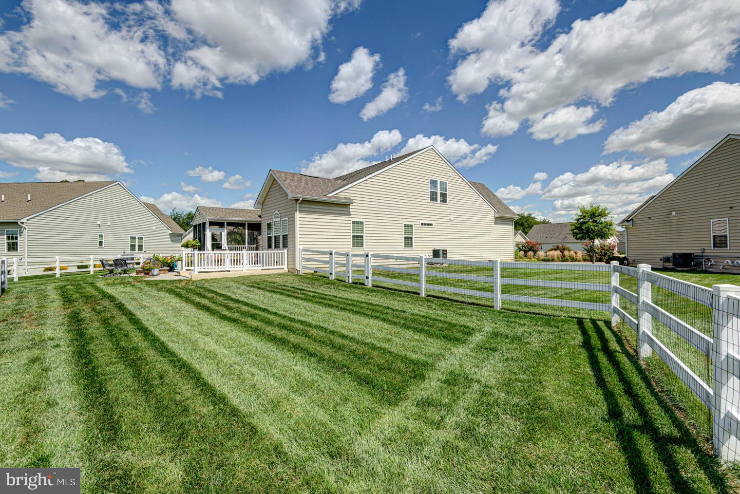 1611 ELLINOR COURT