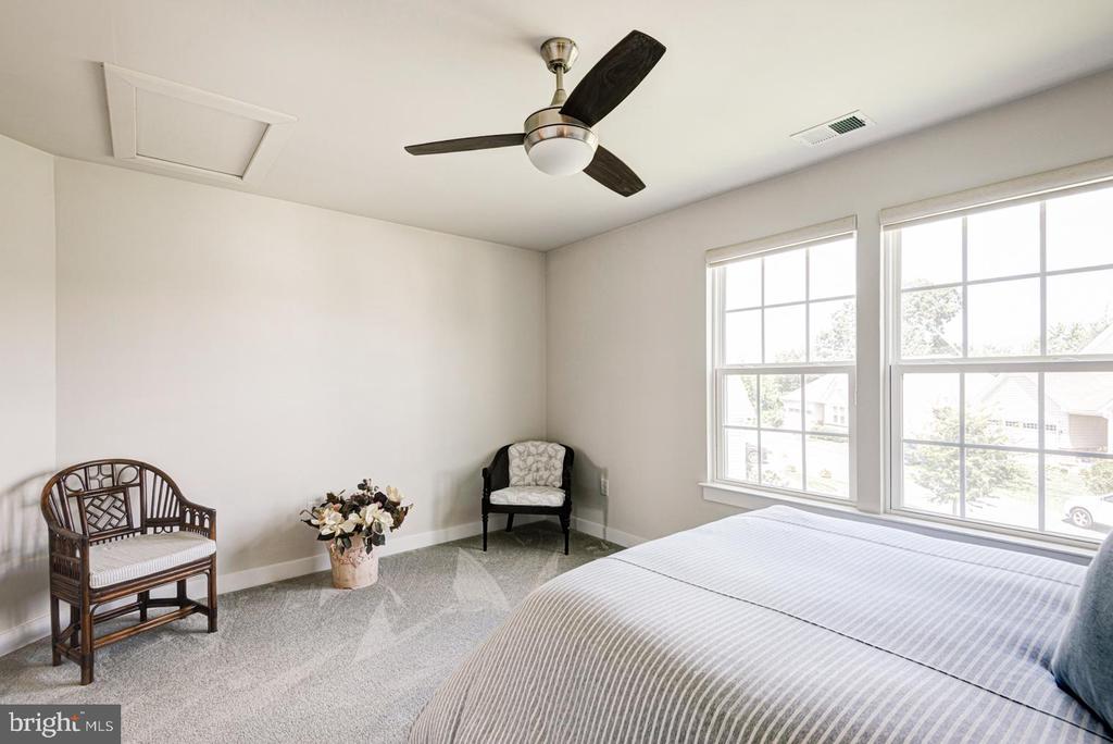 1611 ELLINOR COURT