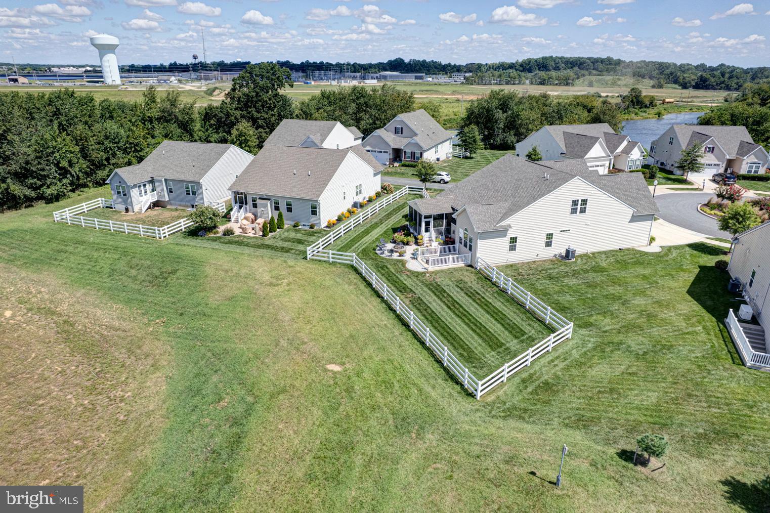 1611 ELLINOR COURT