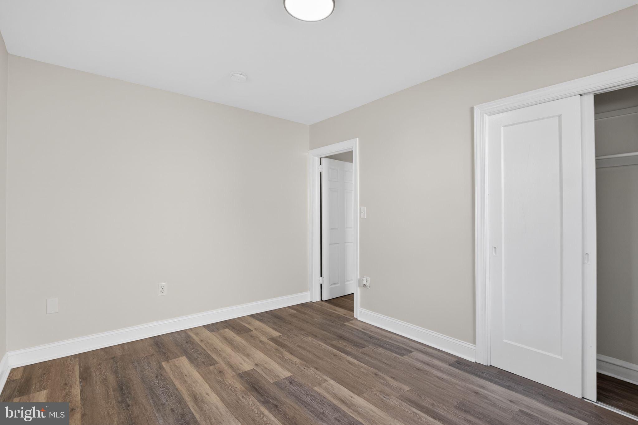 8 E 39TH STREET