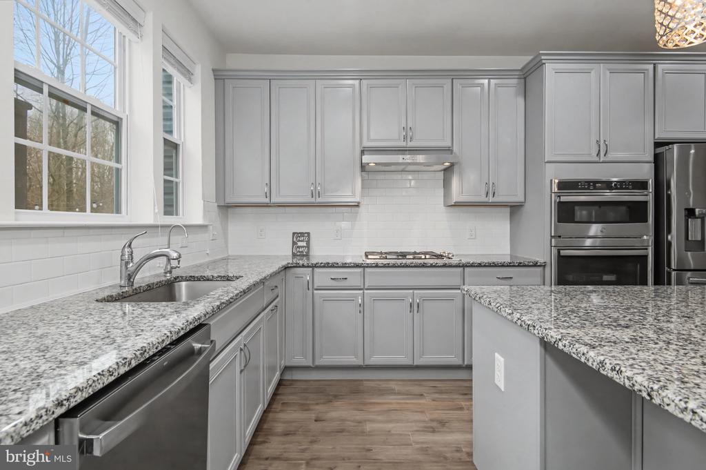 91 WESTHAMPTON DRIVE