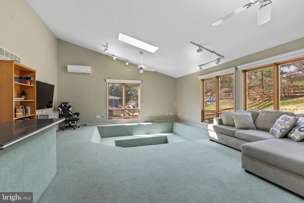 40 RAPHAEL ROAD
