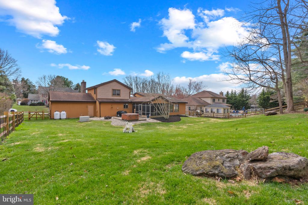 40 RAPHAEL ROAD