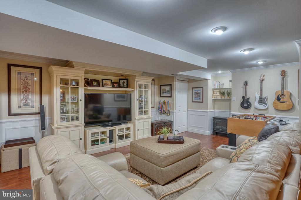 332 CANVASBACK ROAD