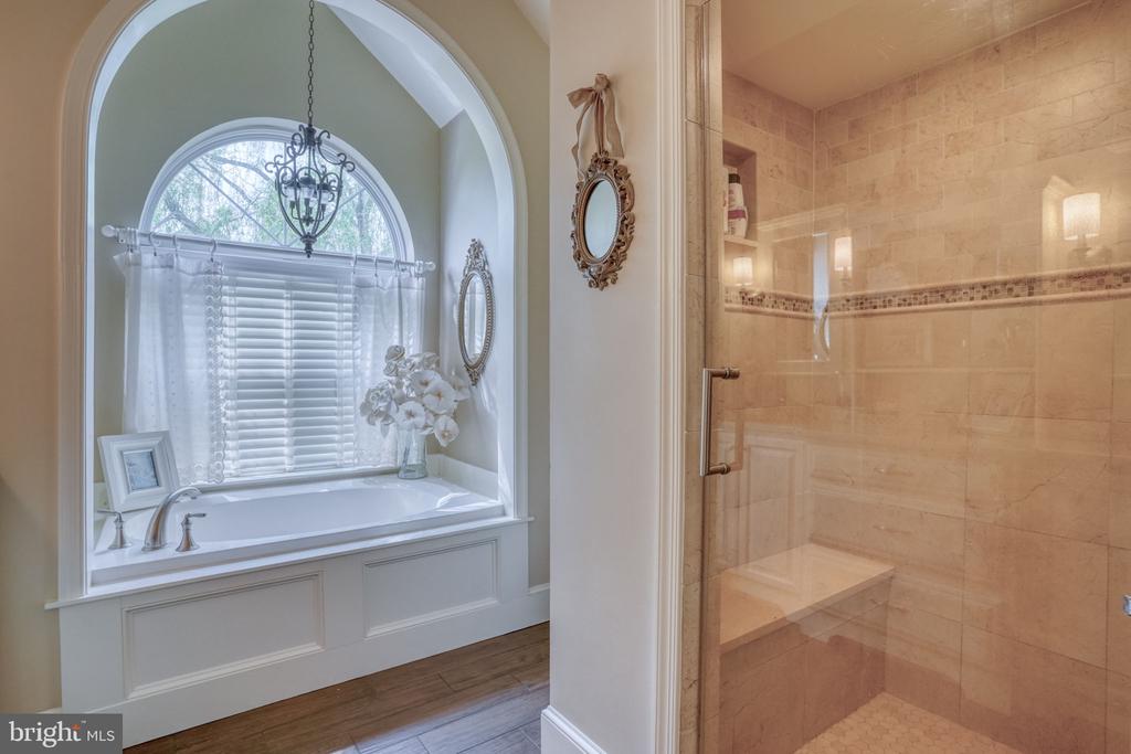 332 CANVASBACK ROAD