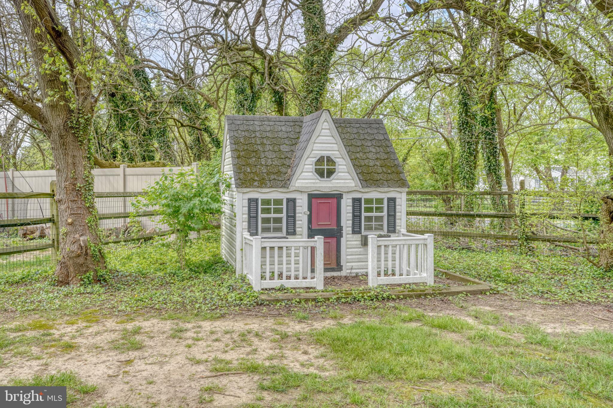 332 CANVASBACK ROAD