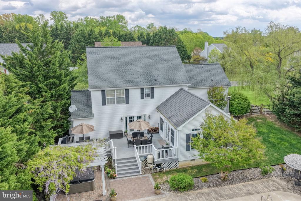 332 CANVASBACK ROAD