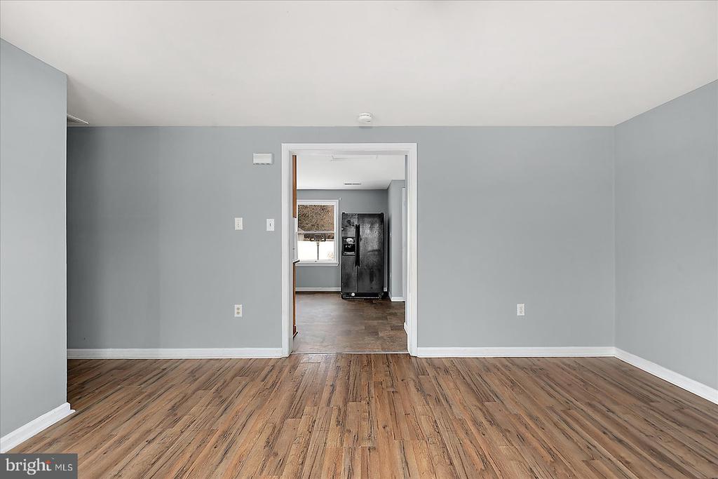 517 ELM DRIVE