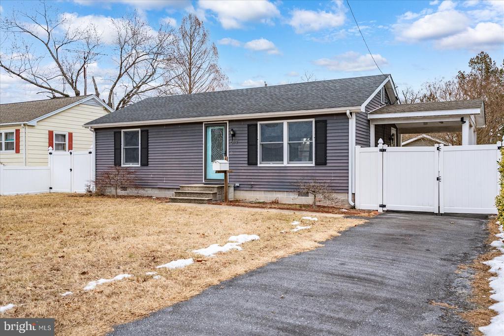 517 ELM DRIVE
