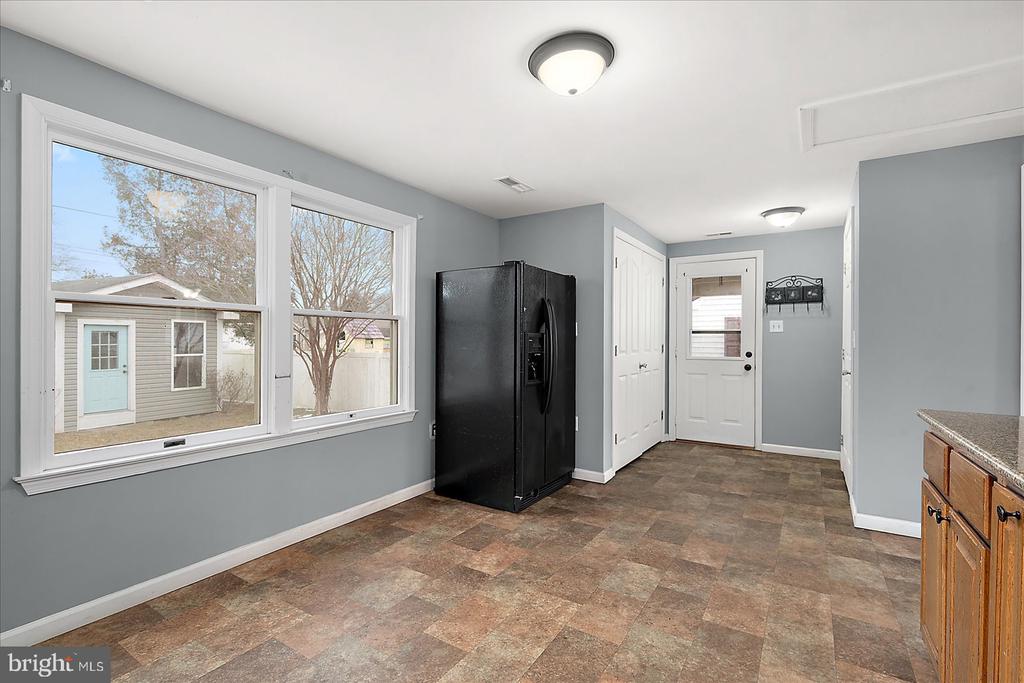517 ELM DRIVE