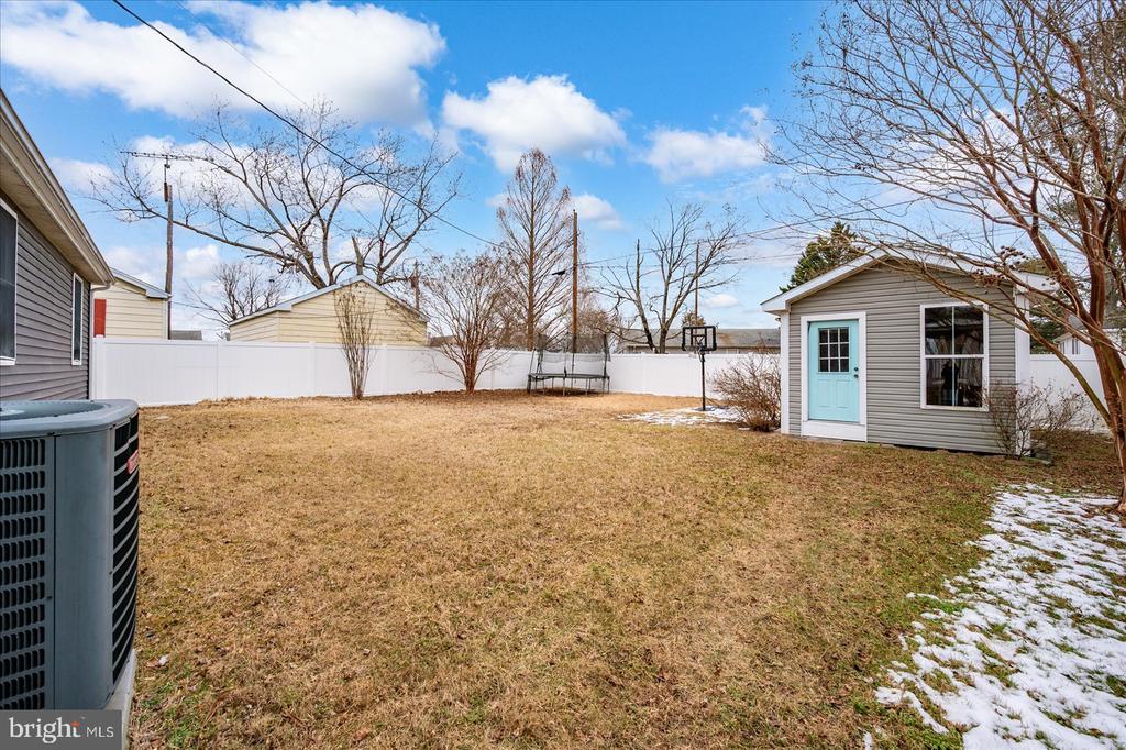 517 ELM DRIVE