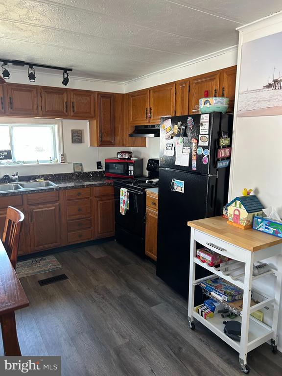 34984 SEA WAYE LANE