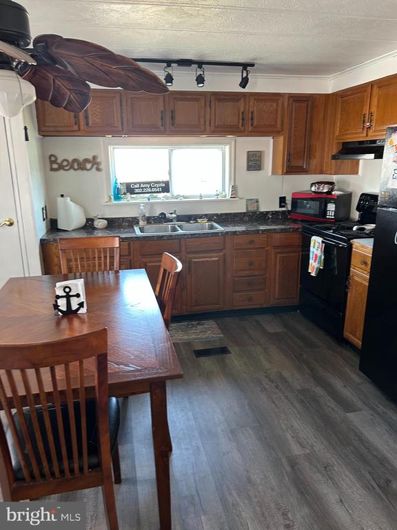 34984 SEA WAYE LANE