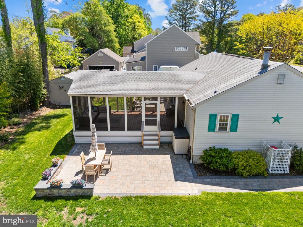27 SEABROOK ROAD