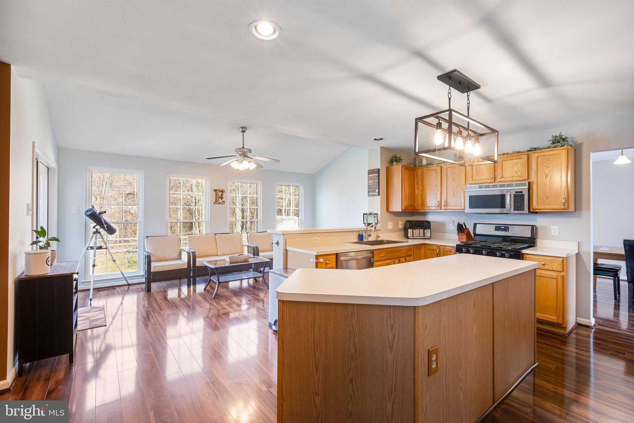 316 SUBURBAN DRIVE