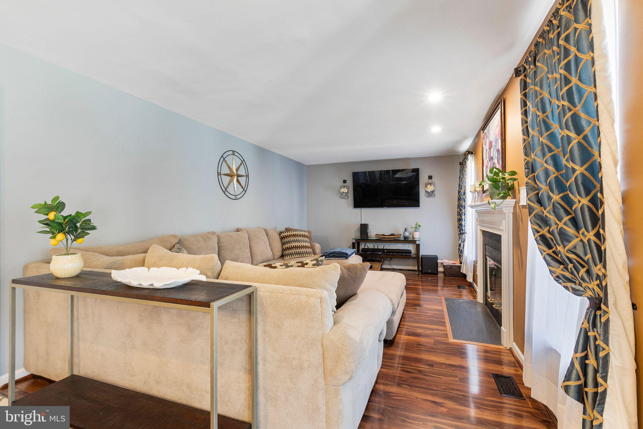 316 SUBURBAN DRIVE