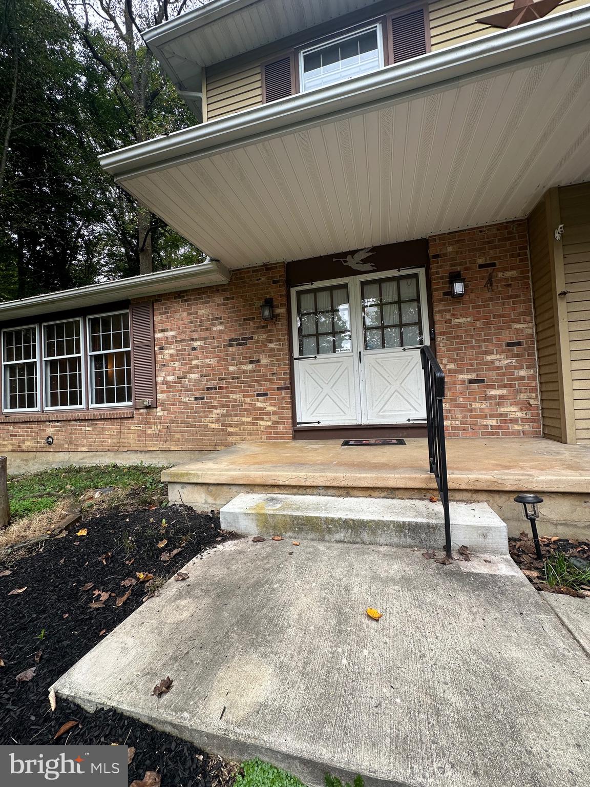 113 RHETT COURT
