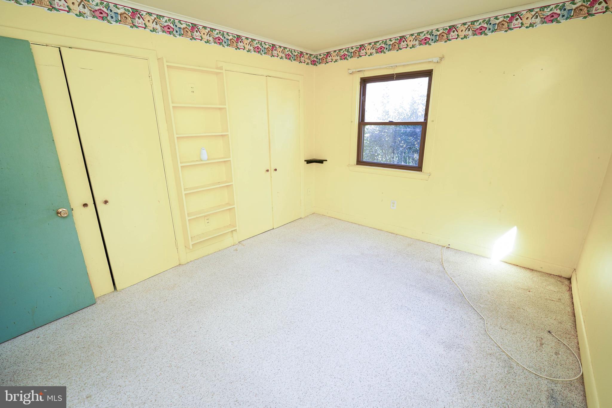 1403 WHITTIER DRIVE