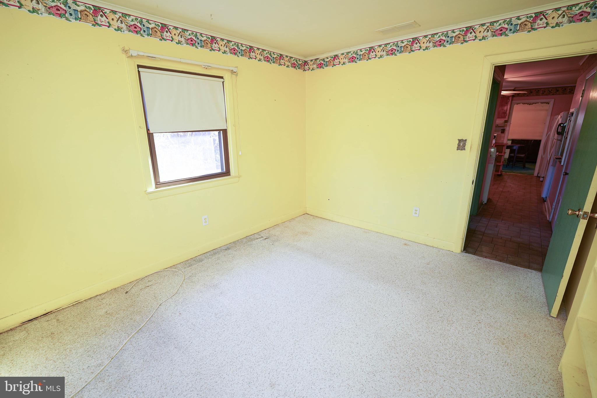 1403 WHITTIER DRIVE