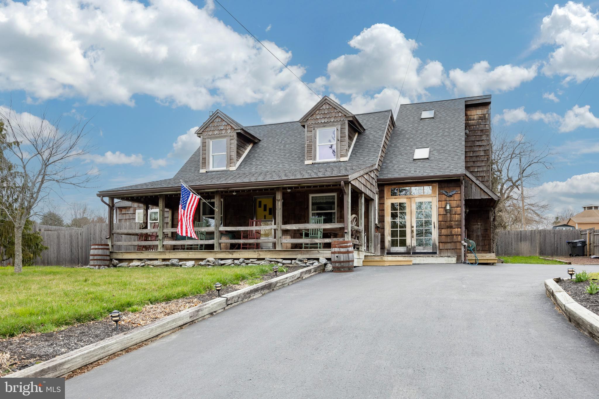 2845 STRASBURG ROAD
