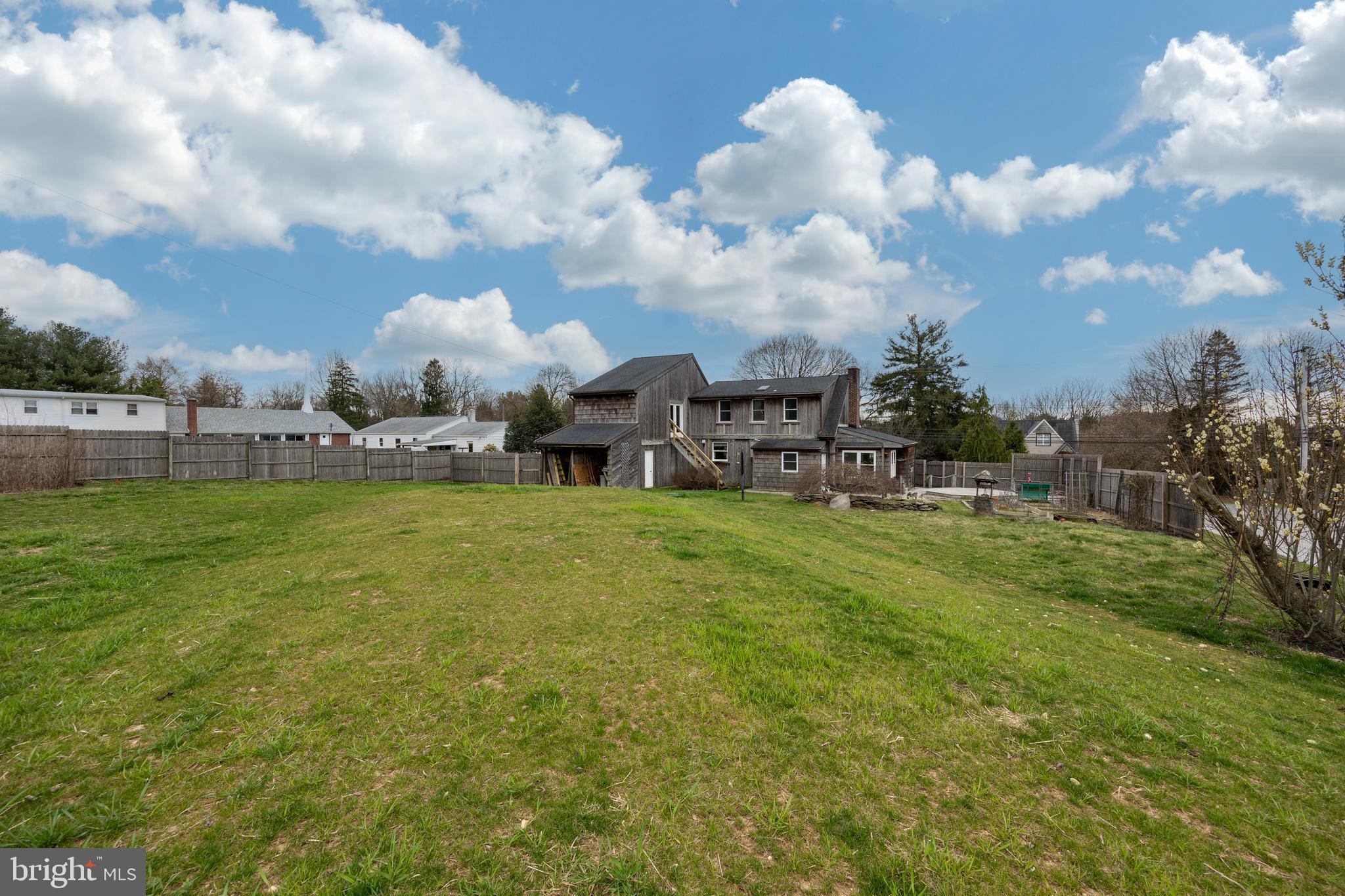 2845 STRASBURG ROAD